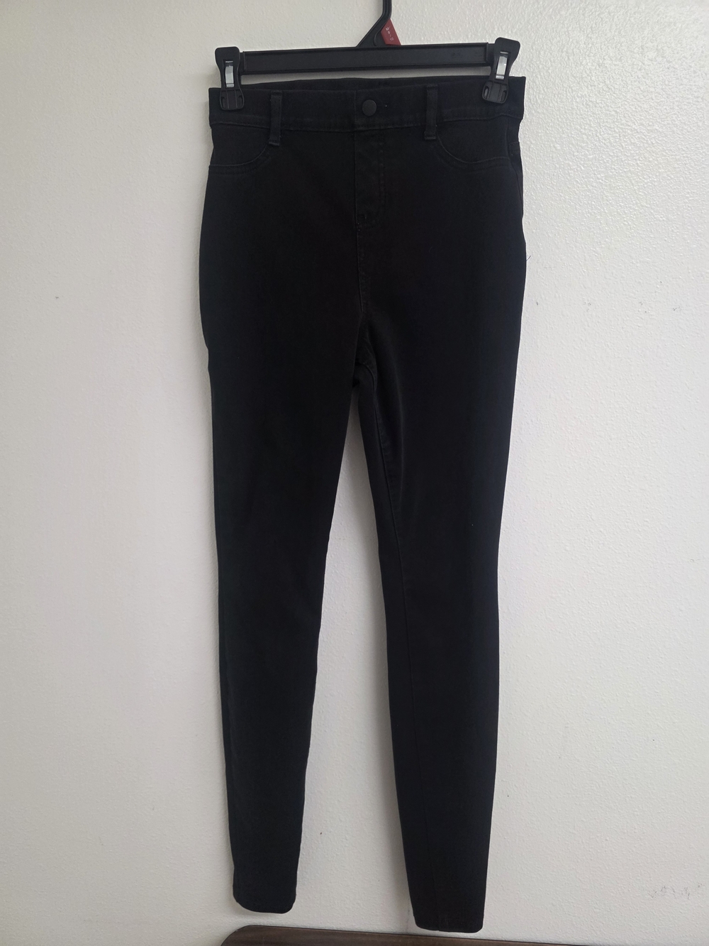 Time and Tru Black Slim Tapered Chinos (0674)